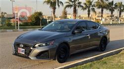 نيسان ألتيما